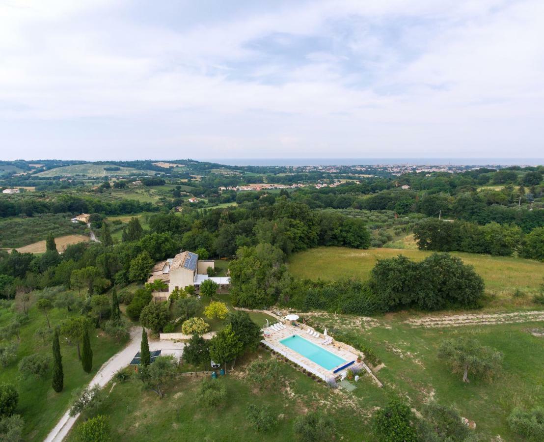 Agriturismo La Barca Nel Bosco Rosciano  Esterno foto