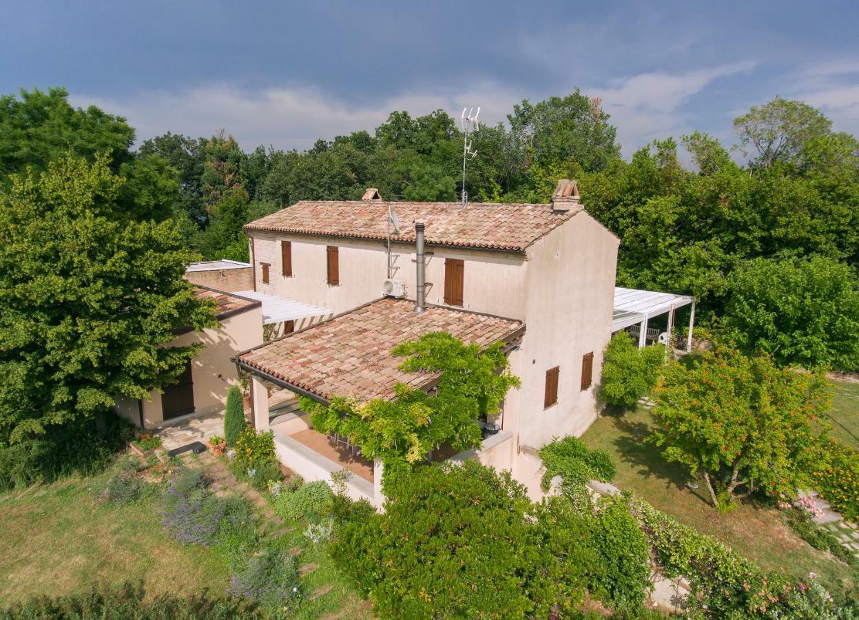 Agriturismo La Barca Nel Bosco Rosciano  Esterno foto