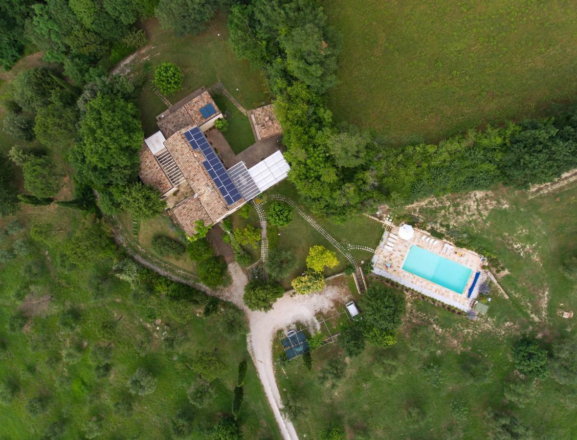 Agriturismo La Barca Nel Bosco Rosciano  Esterno foto