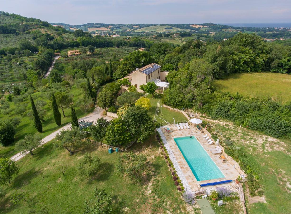 Agriturismo La Barca Nel Bosco Rosciano  Esterno foto